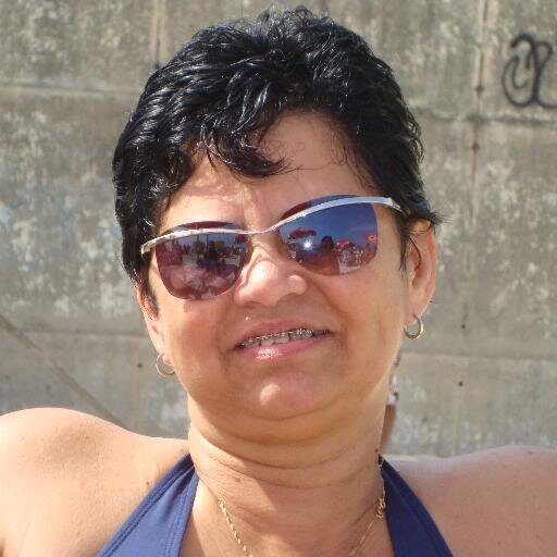 Patriota,totalmente de direita, detesto o comunismo, sou antipetista!