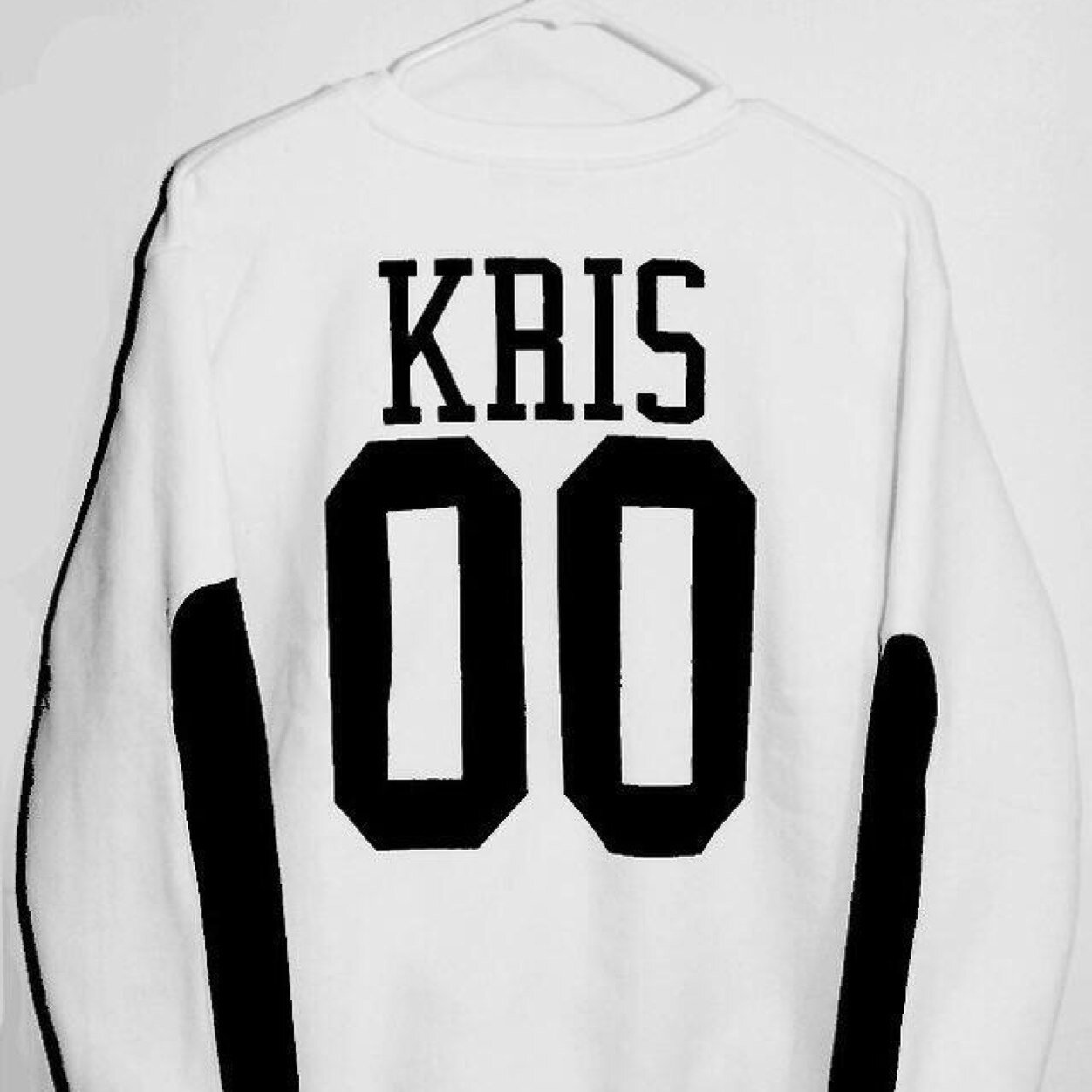 My twitter is getting boring // I stan EXO {KaiRis FTW!} // Sucker for cute boys // I like green tea and cheese