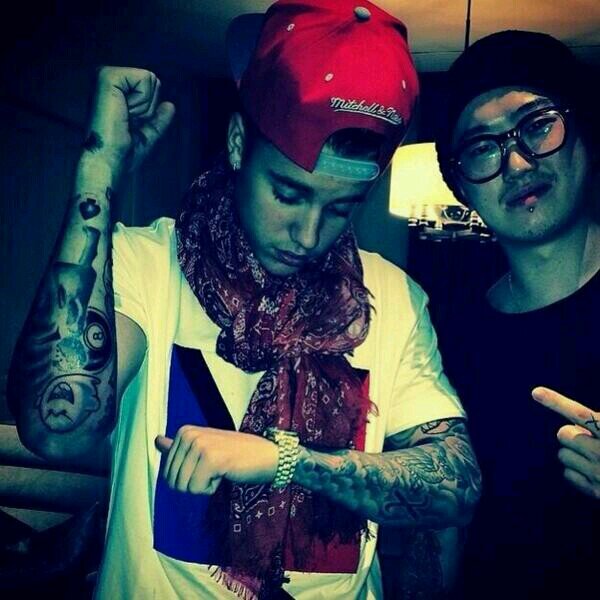 I'm drew and I'm a boybelieber