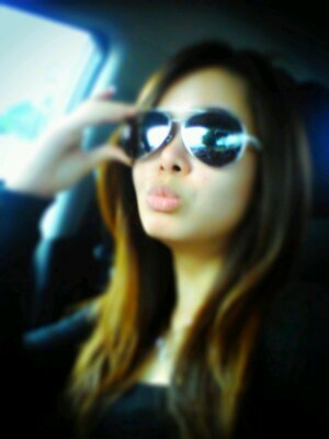 dindimaharani10's profile picture. 