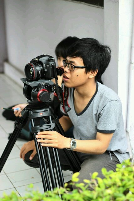 Patra production | video editor | solowis photografer | drumer | cek favorite |cp : 085694484524 | bb pin : 21E82407