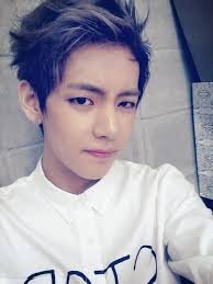 Semoga aku bisa pergi ke korea.        ☂♬✉.                             Facebook( resha andri)