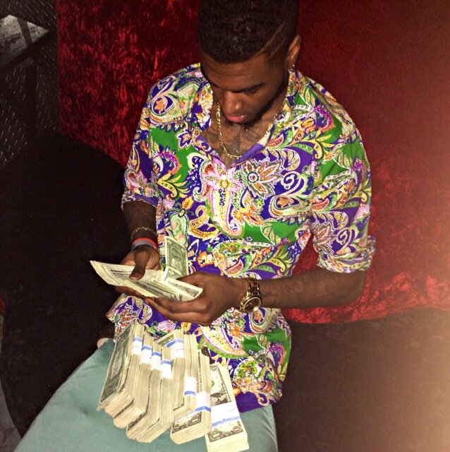 Follow me on IG @1bhoe