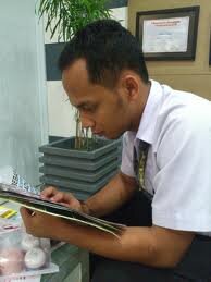 Pengagum Bung Hatta, Mahasiswa, Suarakan Revolusi!!! I am a Moslem