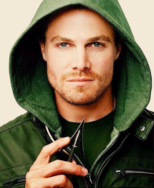 #StephenAmell play the character #Oliverqueen in #CW #Arrow show! This account is dedicated to #stephenamell oliverqueen #exposed!  www.facebookcom/OliverQueen