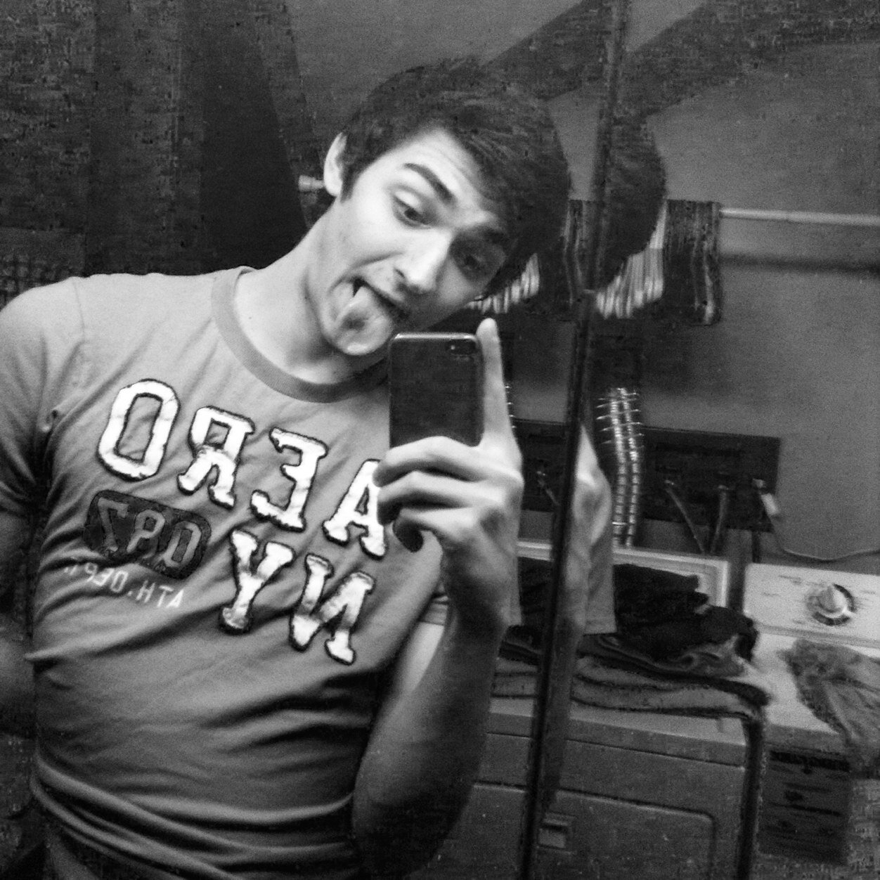 Hashtag_Aaron's profile picture. 