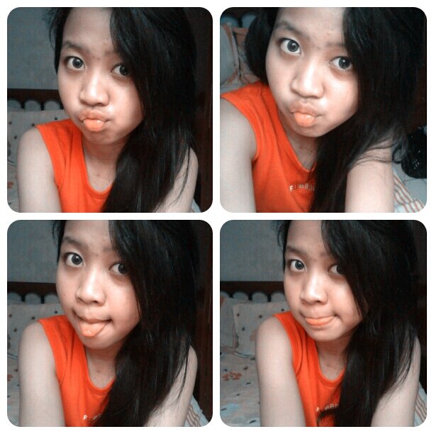 Sometimes I wake up by the door,t hat heart you caught must be waiting for you |
 Mention for FollowBack~