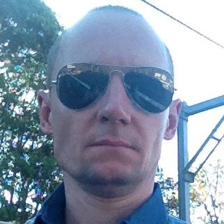 Sunny Coast resident, yoga teacher, Spanish speaker (well almost)