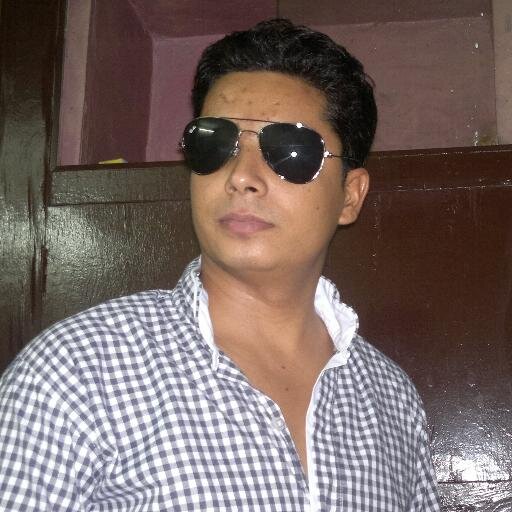 9455886606's profile picture. Bahot Eahsan Hai
Teri Un Nafraton Ka Muj Par..
                   
Ae Zalim..

Tuj Se Mili Thokar Ne
Muje
Sambhalna Sikha Diya..!!