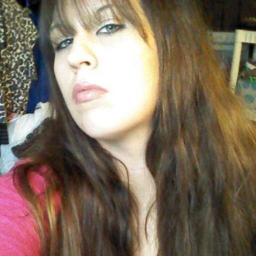 Loving Mother & future wife, loves music, like to try new hobbies. Wants2 becoming a writer & sewing clothes