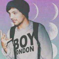 hey I am louis I play soccer sing and I am funny and shy single rp bi