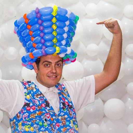 Empresa que vive del aire, de los globos y de las pompas de jabón