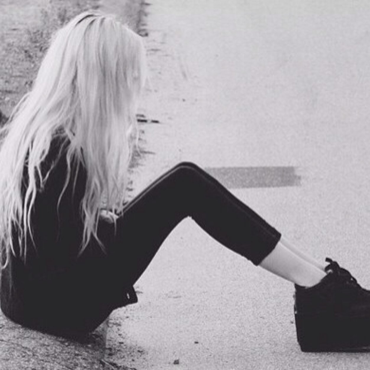 Music||depressed||neverland