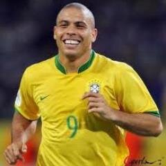 Pronosticador de futbol desde 2008. Actualmente pronosticador en TA: http://t.co/WHMWKrawfl