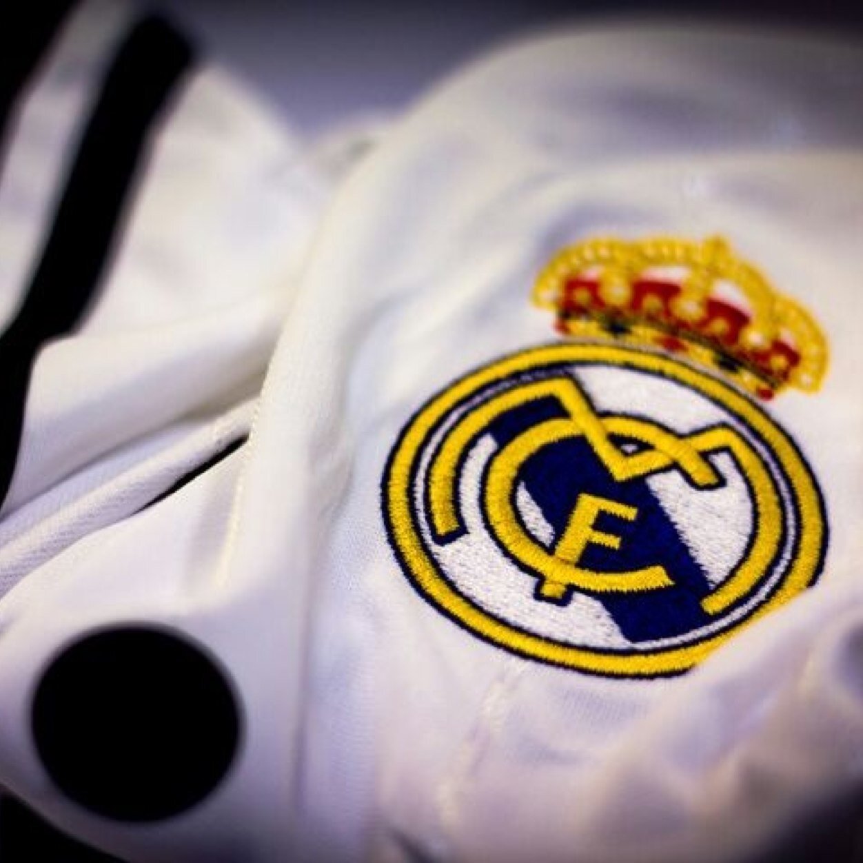 Madridista y miembro de la banda de CCTT JUNTA DE COFRADIAS DE SAN LORENZO DE EL ESCORIAL ( MADRID )