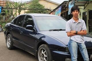 Jangan buang waktumu dengan melakukan hal yang tidak perlu. Berfokuslah pada hal yang menjadikan dirimu menjadi lebih baik.
