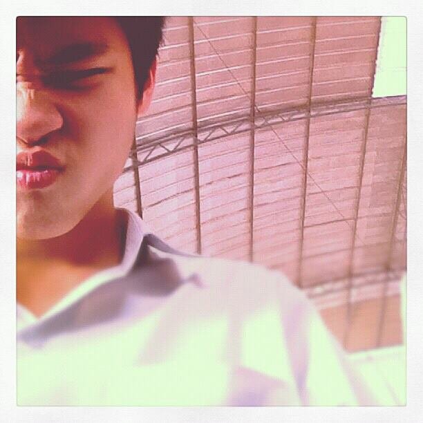 สวัสดี ^__^
ชื่อแคมป์นะ หัดเล่นเพราะเพื่อนผู้หญิงคนนึง 
นางชอบมาสิงอยู่ทวิต ไอ่ผมก็คิดถึง เลยอยากจะตามมา ..
** ฝากเนื้อฝากตัวด้วยนะครับบ -/\- **