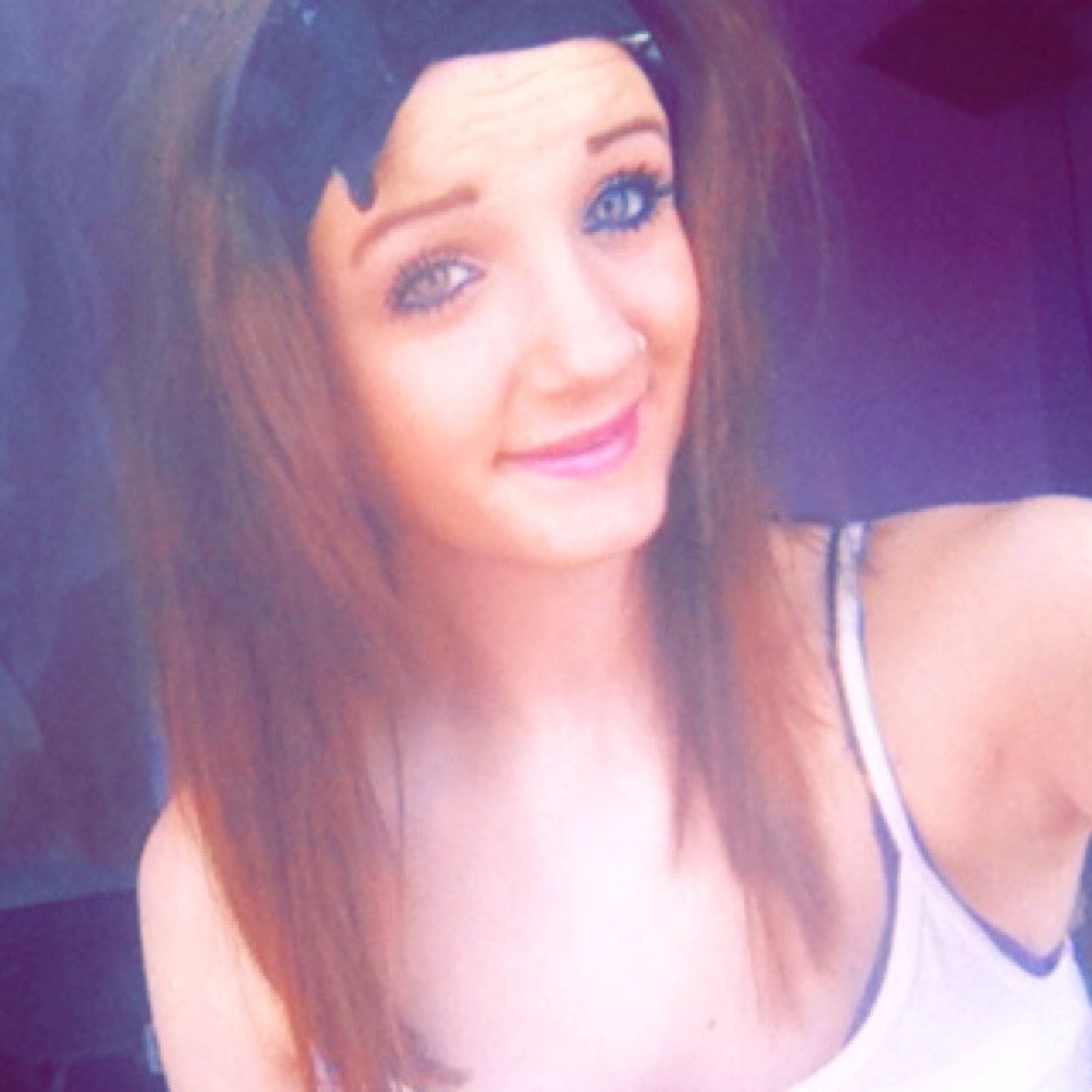 snapchat; chicaineexo bbm; 740a3d29 facebook; chicaine hayman'xo add up