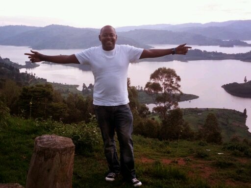 beemanya's profile picture. 