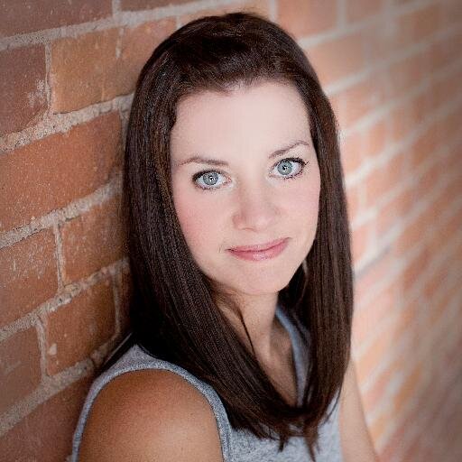 linzevansfood's profile picture. Proud mum to 2 kids, foodie, lover of wine + all things stylish, Editor-in-Chief of http://t.co/0vFx02GR7J - Canada's online lifestyle + food magazine!