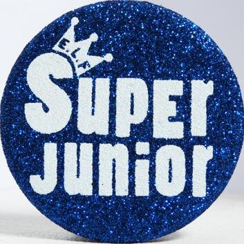 หน้าตาดีฟอลแอคหลักนะคะ @LittleJewel38 ขอบคุณค่ะ *ก้มกราบงามๆ*