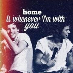 Larry Stylinson• One Direction • 5SOS•