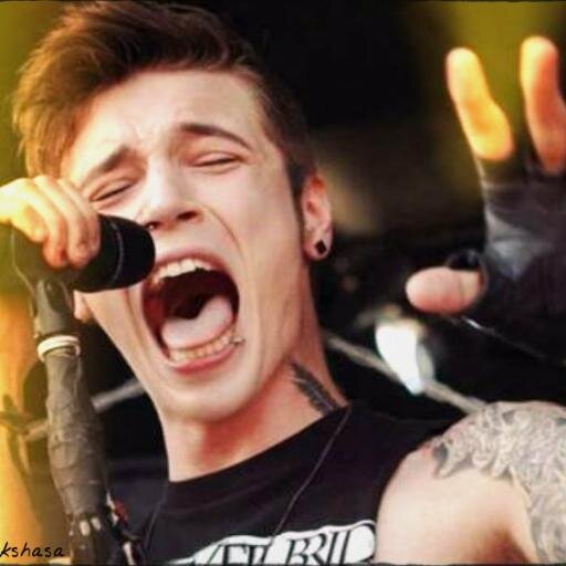 Rock 'n roll !! Scream baby !!
