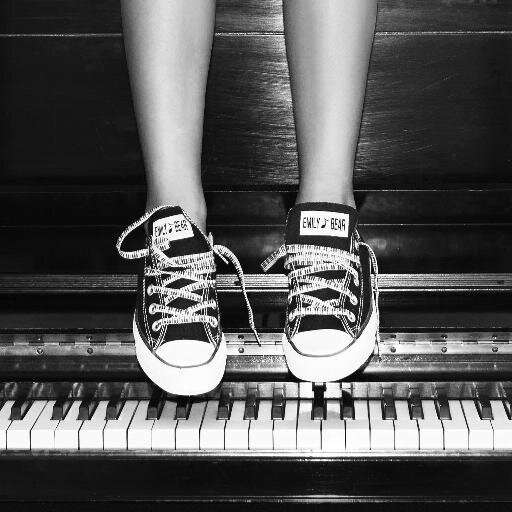 bbelieveinme93's profile picture. ¿No crees en ti? ¡estamos aqui para ayudarte! Frases de superación, consejos, y mucho más. Siguenos, no estás solo :)