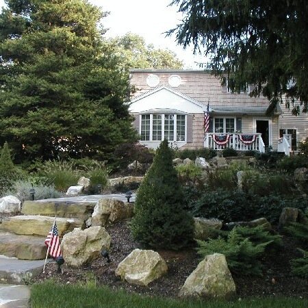 KasteLandscape's profile picture. Kaste Landscape, established 1988, is a landscape contractor providing outstanding service to Suffolk and Nassau county, areas of Long Island and New York.