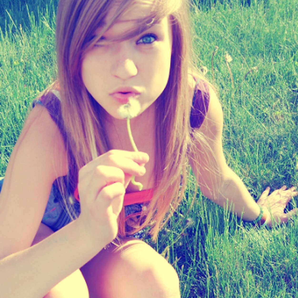 nicolelovee412's profile picture. 17, German,
