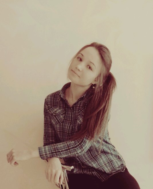 ^•^