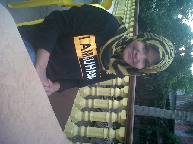 HyE!! im NaNa if U fOlLoW me i WiLl FoLlOw U bAcK:)
