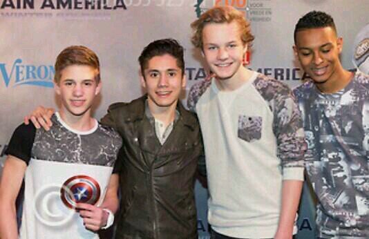 since: 31'03'14 ❤ beheerders: angelica, anouk, arianne, bo, Jill, kim, larin, lieke, roos, sacha enn vera ❤ {2/5} tms and handsomeee daan