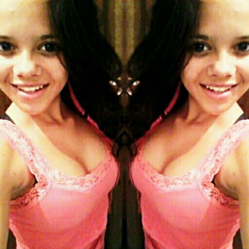 Posso não ser aquela garota que todos os caras desejam, mas pelo menos não sou aquela com que todos já ficaram..''