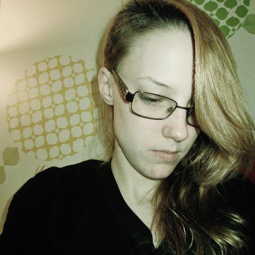 thebeastandme's profile picture. Chronic headaches, unanswered questions. Creating a community for those with chronic pain #chroniclove