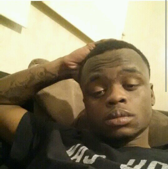 yung and im getting it Moneytrain follow me on ig @love_live_life_then_im_dead follow me i follow back you kno how that go