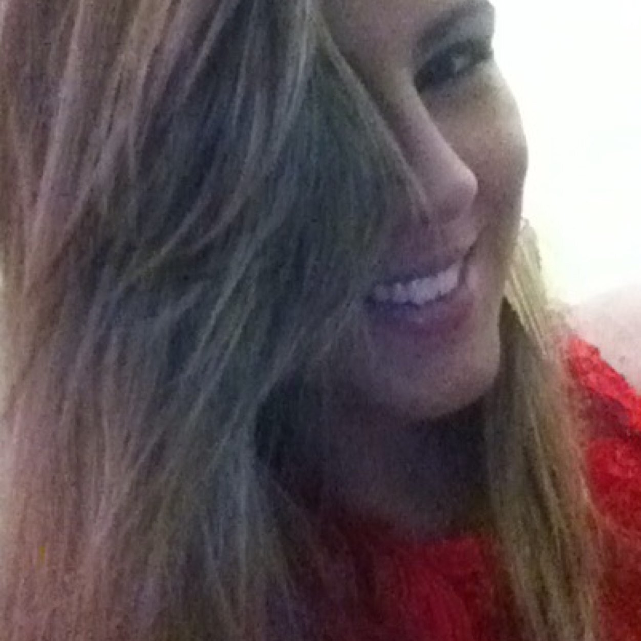 Alynefonsecaa's profile picture. ××Sorriso fácil, coração grande, vida leve...! _