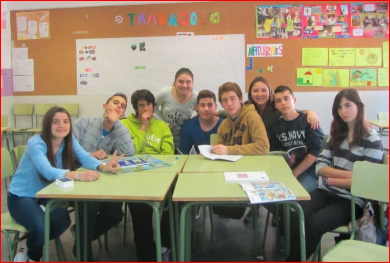 Equipo Ítaca participante en el concurso euroscola 2014.