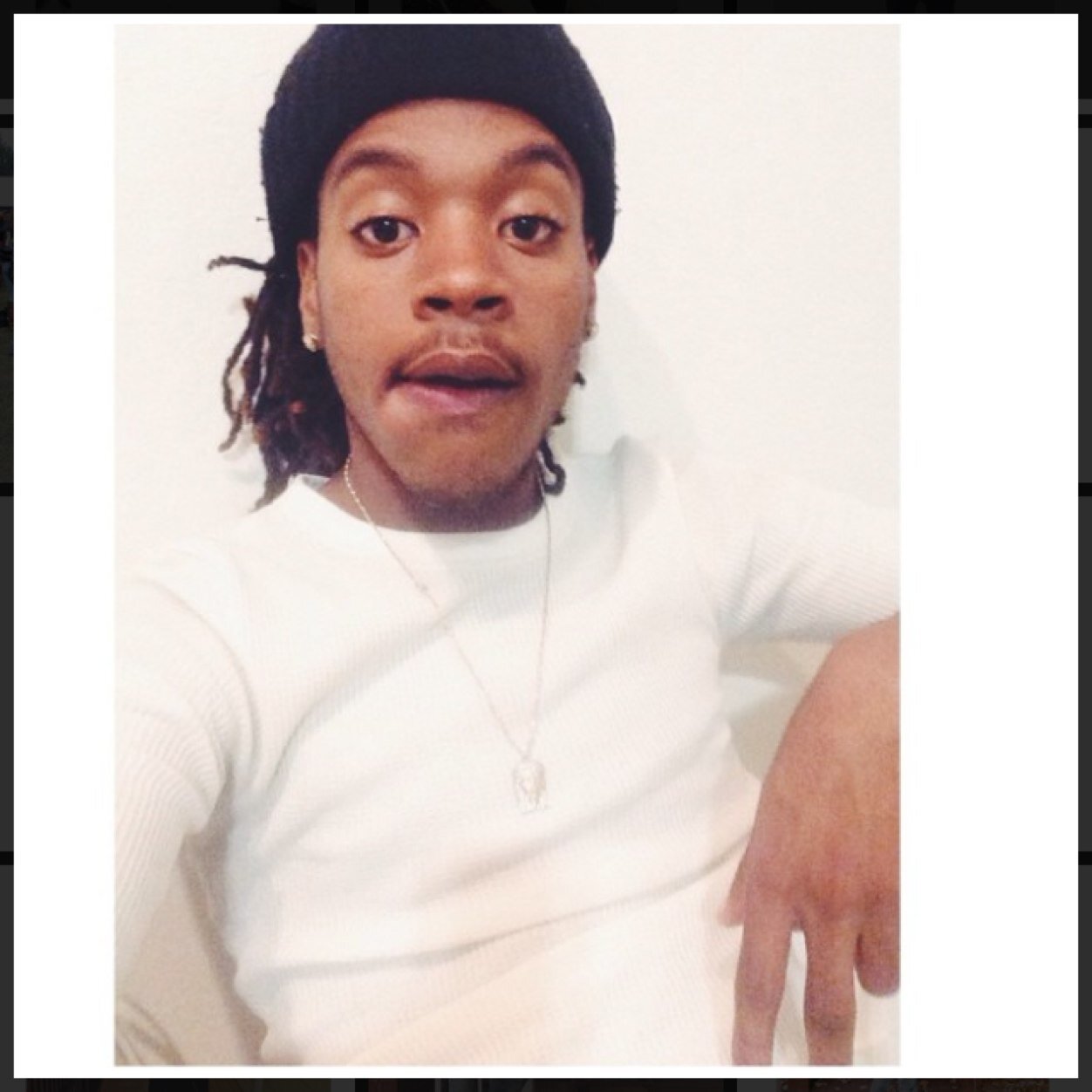 DamontaG00's profile picture. Call me the light skin drake with dreads.