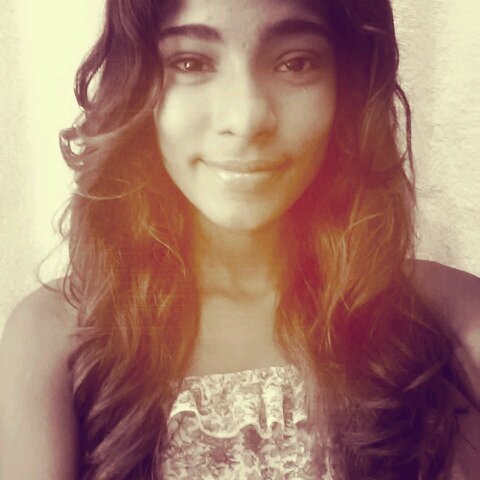 B| No estoy Loca tengo Sobredosis de FELICIDAD.. :D I love art  (Bruno Mars ♥  ( estudiante de publicidad) #viuda ..  A veces debes caer para poder volar:)