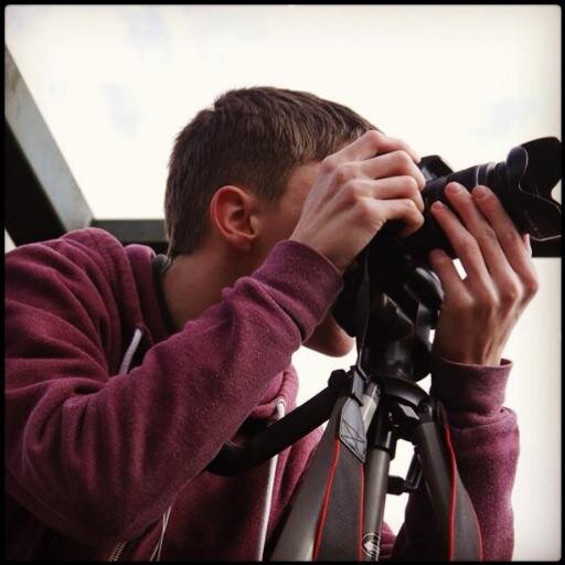 18 // Photographer // DJ  // Creative //