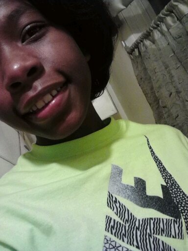 People like to judge by your our appearance. Only a few kno the real mee.