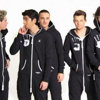 DoberAngela's profile picture. Futura diseñadora de modas.y directioner