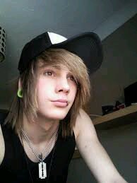 RaspberryPau's profile picture. hi i am raspberry paul :} i love to kill #sister @xcherrypauxx #who wants to kill i am here laughs insane :}#single#