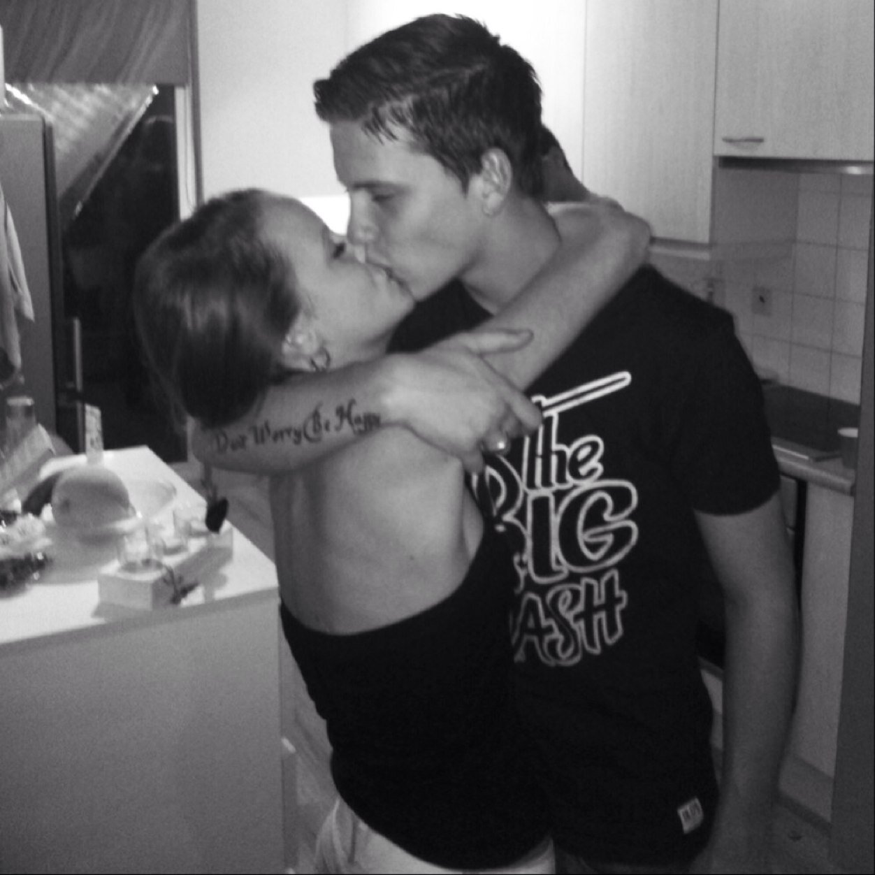 ♡ Demi -- don't worry, be happy.