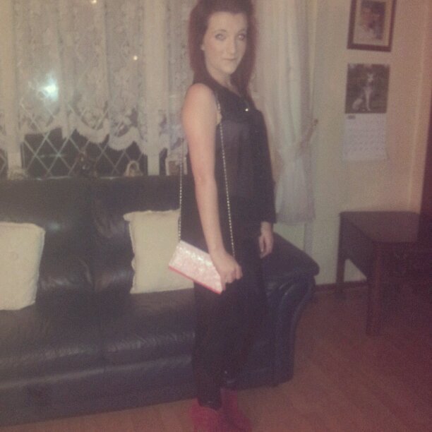 19, Greater manchester,, love music! its my life! OllyMurs is my addiction ilove him!♥ #IFollowBack Err i quote alot #Trying2BeInspirational♥Belieber♥