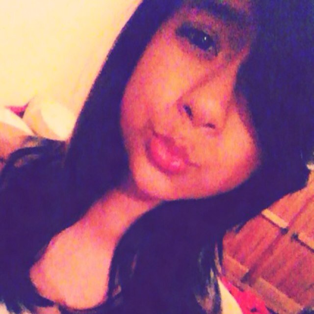 Hola *-*/