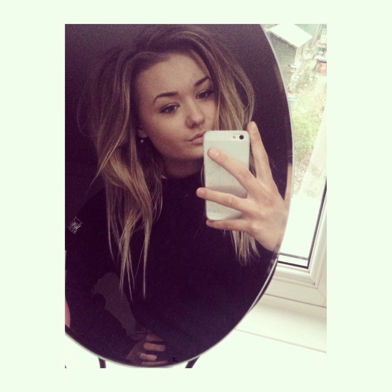 I follow back. Follow me on Instagram: Kitch_face_98
