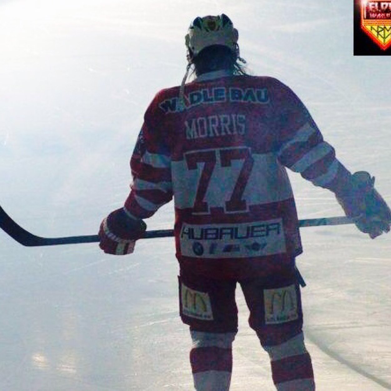Pro hockey player from edmonton living in germany