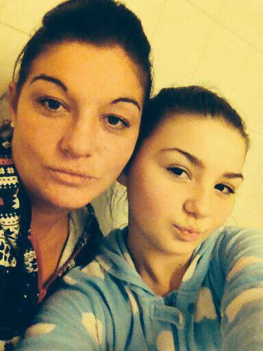 Love 2 live 4 my 3 wonderful amazing kids x x blessed in everyway x and I'm no benefit bum x x